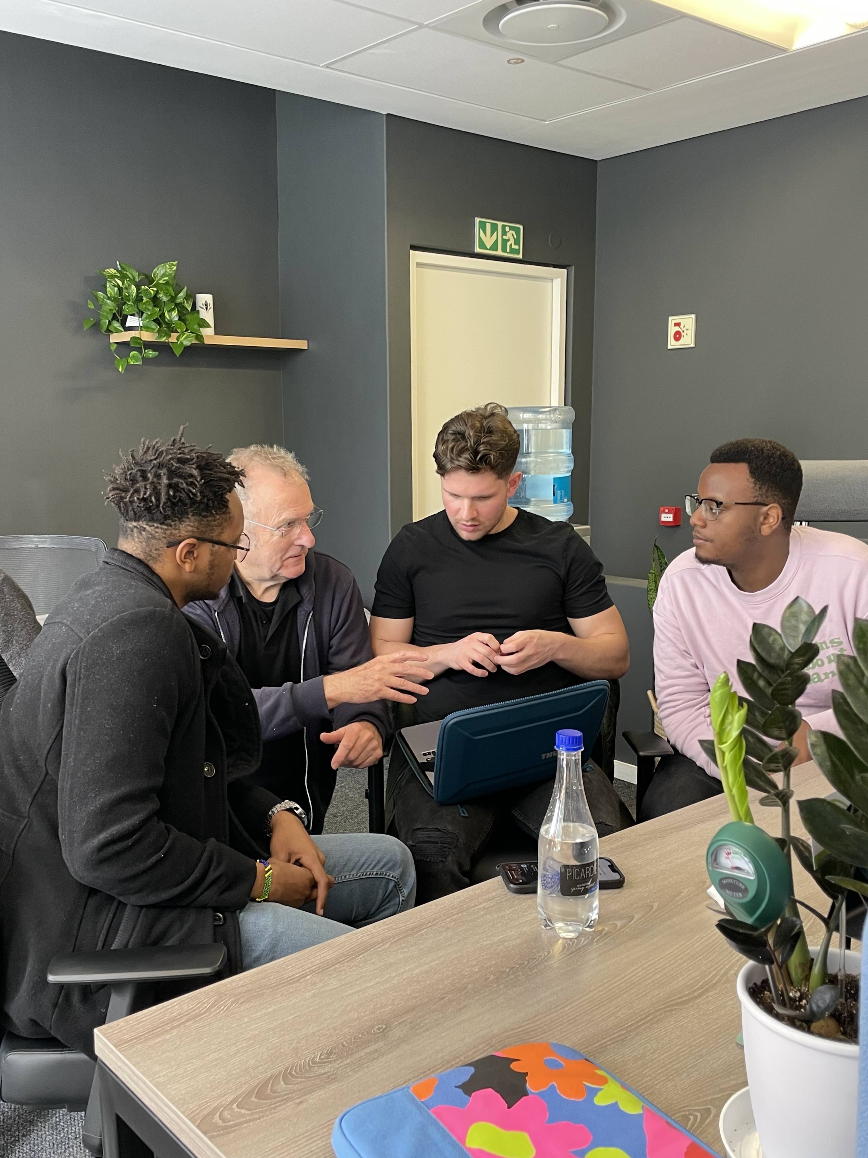 An image of Nick Coutts coaching a startup.